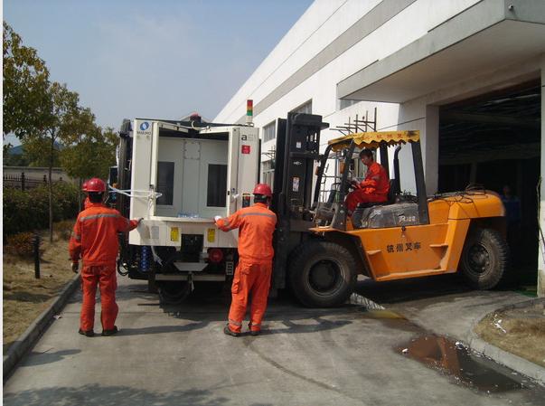 揚(yáng)州工廠搬遷-想買搶手的設(shè)備起重,就來(lái)薛濤起重搬運(yùn)-書(shū)生商貿(mào)平臺(tái)www